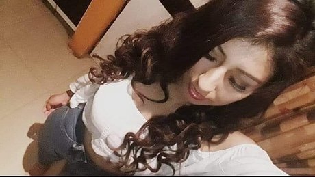 Nacktes geleaktes OnlyFans-Foto von Milena Villain