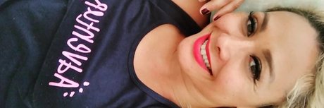 Nacktes geleaktes OnlyFans-Foto von Molly G