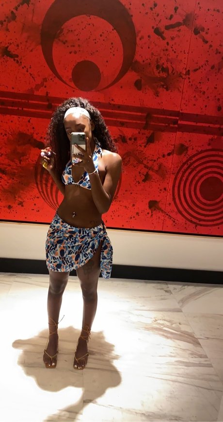 Nacktes geleaktes OnlyFans-Foto von Mocha Extra Cream 