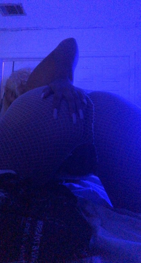 Here To Make A Sticky Mess