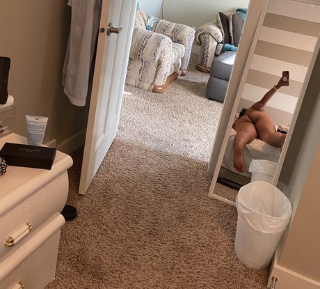 Nacktes geleaktes OnlyFans-Foto von Maria