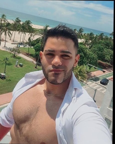 Nacktes geleaktes OnlyFans-Foto von Nicelittlewolf