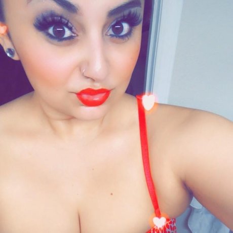 Nacktes geleaktes OnlyFans-Foto von Nella Vonlu