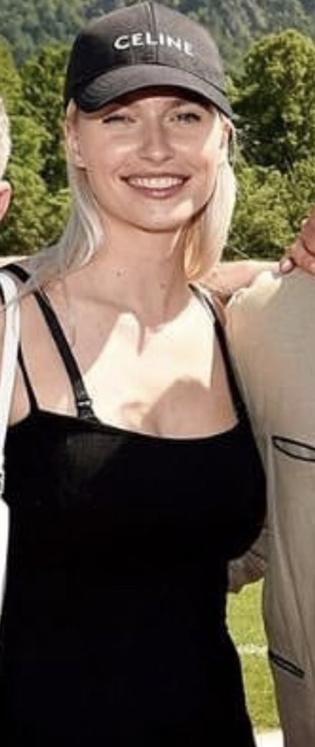 Nacktes geleaktes OnlyFans-Foto von Lena Gercke