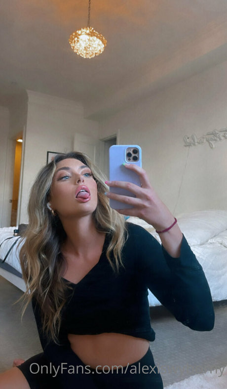 Nacktes geleaktes OnlyFans-Foto von Lexxyjordan
