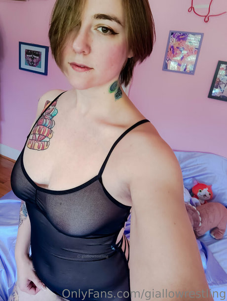 Nacktes geleaktes OnlyFans-Foto von Giallowrestling