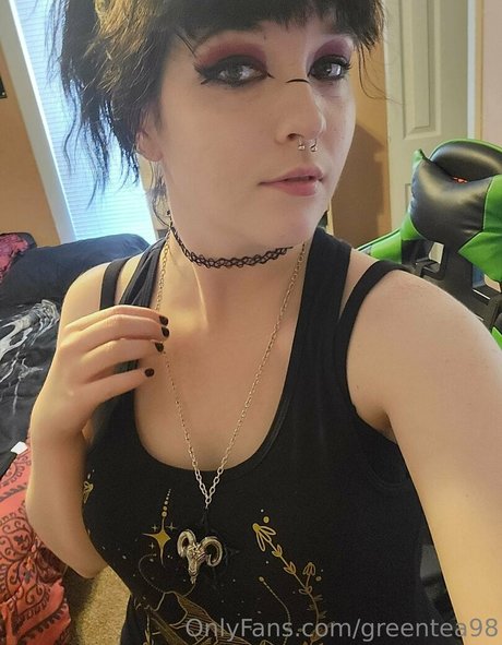 Nacktes geleaktes OnlyFans-Foto von Greentea98