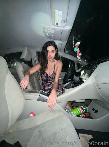 Nacktes geleaktes OnlyFans-Foto von Rubyo0orain