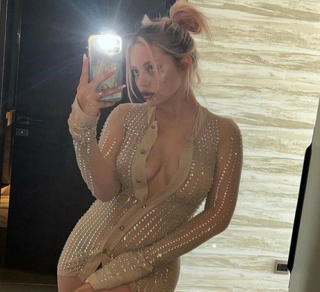 Nacktes geleaktes OnlyFans-Foto von Kate Kishuk