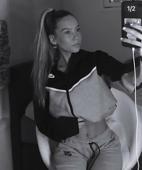 Nacktes geleaktes OnlyFans-Foto von Iidaamilda