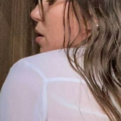 Nacktes geleaktes OnlyFans-Foto von Tais Holz Schimelpfenig