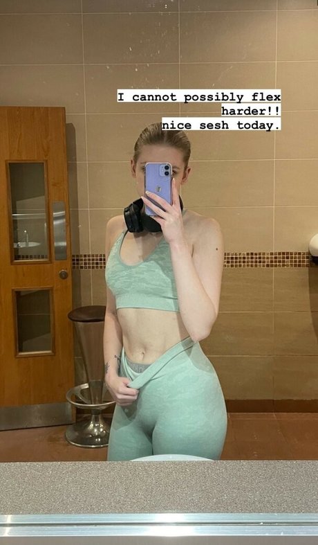Nacktes geleaktes OnlyFans-Foto von Hoxieloxie