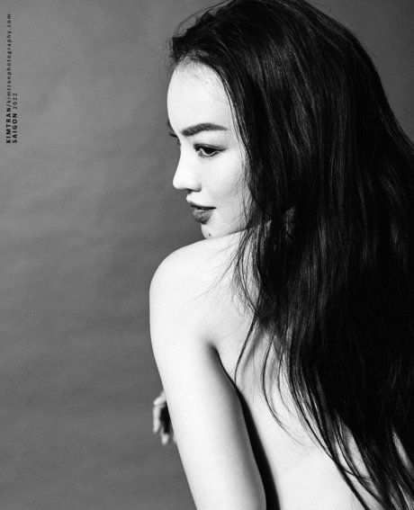 Nacktes geleaktes OnlyFans-Foto von Rosie Tr