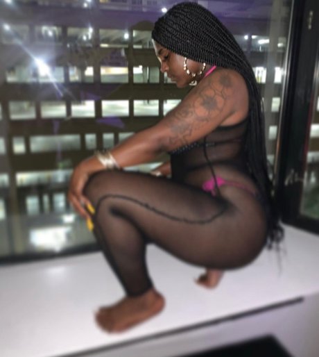 Nacktes geleaktes OnlyFans-Foto von Pressure P