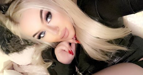 Marli Grace Lets Sext