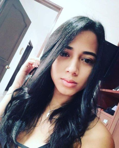 Nacktes geleaktes OnlyFans-Foto von Marilyn Voss