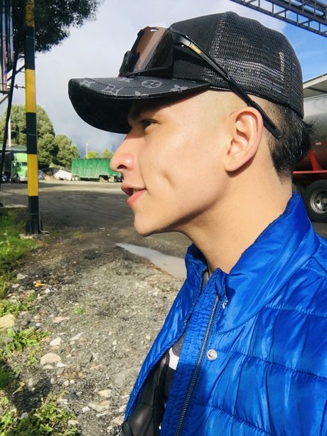 Nacktes geleaktes OnlyFans-Foto von Maxicontreras