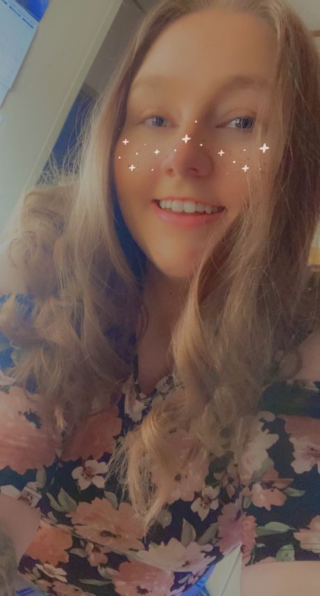 Nacktes geleaktes OnlyFans-Foto von Blair Marie