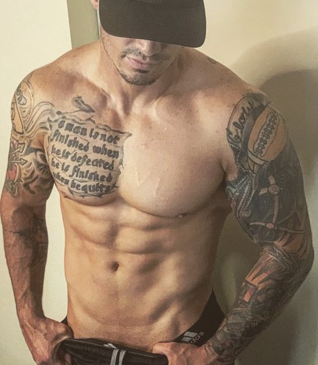 Nacktes geleaktes OnlyFans-Foto von Blaze