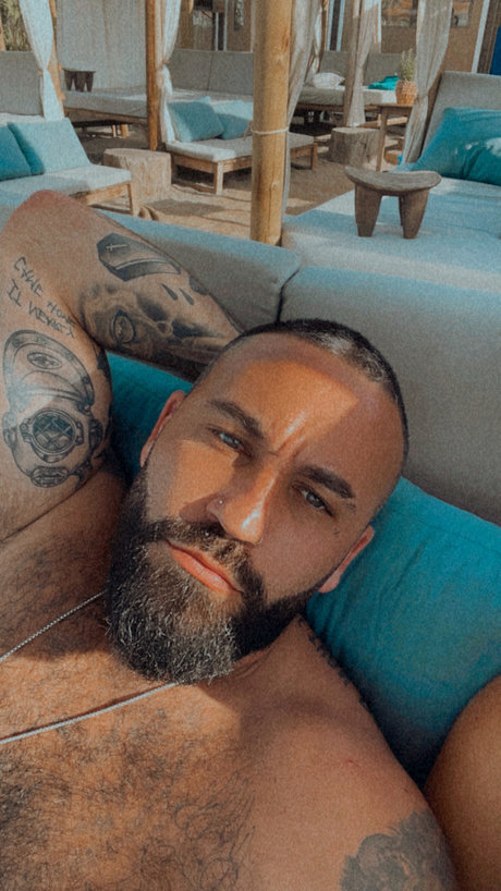 Nacktes geleaktes OnlyFans-Foto von Max Moya