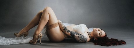 Nacktes geleaktes OnlyFans-Foto von Mermaid Marjut Redhead Goddess From