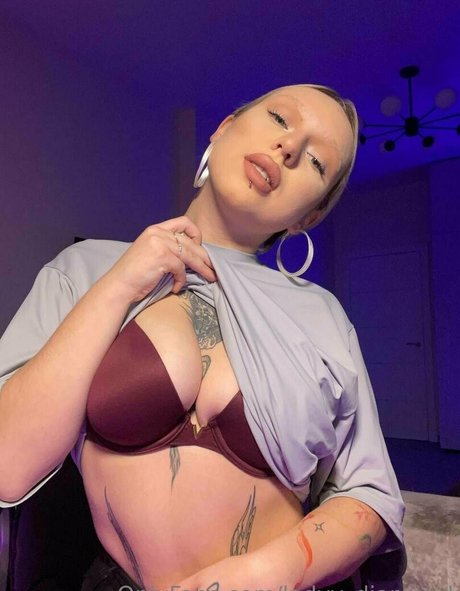 Nacktes geleaktes OnlyFans-Foto von Ladyydiamond