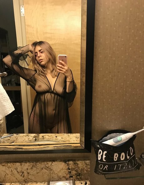 Nacktes geleaktes OnlyFans-Foto von Dailydaisy