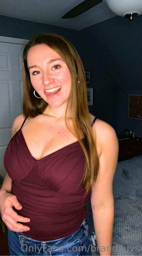 Nacktes geleaktes OnlyFans-Foto von Brandiluvs