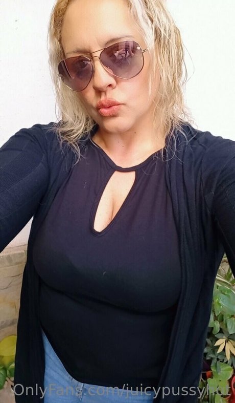 Juicypussyhot
