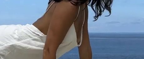 Nacktes geleaktes OnlyFans-Foto von Thaisyoga