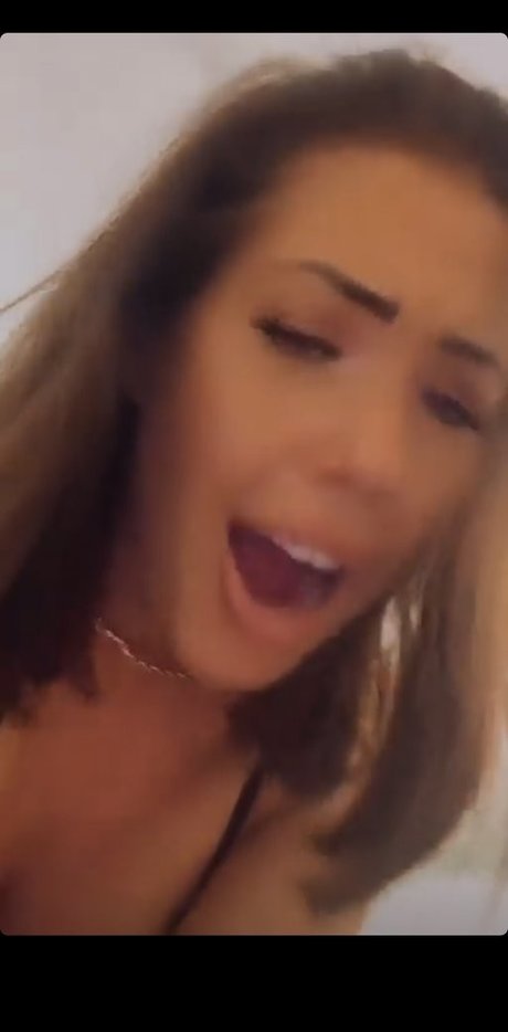 Nacktes geleaktes OnlyFans-Foto von Hayley Pearce