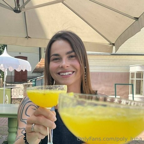 Poly_luna