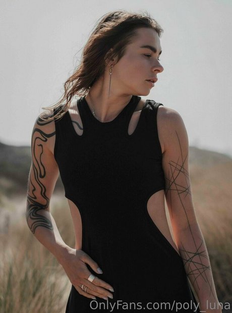 Poly_luna