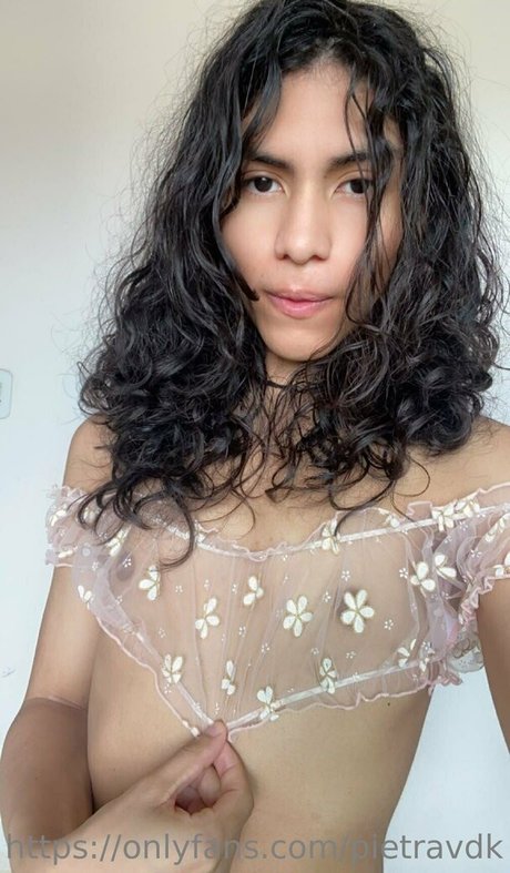 Nacktes geleaktes OnlyFans-Foto von Pietravdk