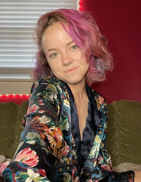 Junestrawberriesfree