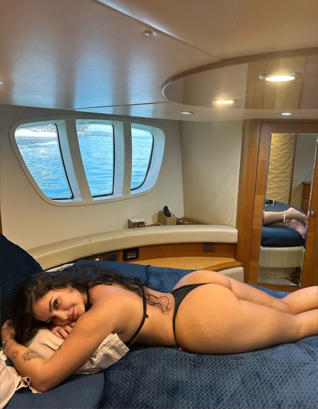 Nacktes geleaktes OnlyFans-Foto von Yamalb