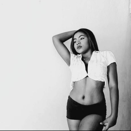 Nacktes geleaktes OnlyFans-Foto von Dayana Lopez