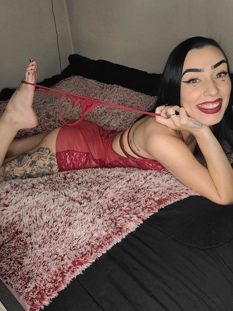 Nacktes geleaktes OnlyFans-Foto von Mira Sage