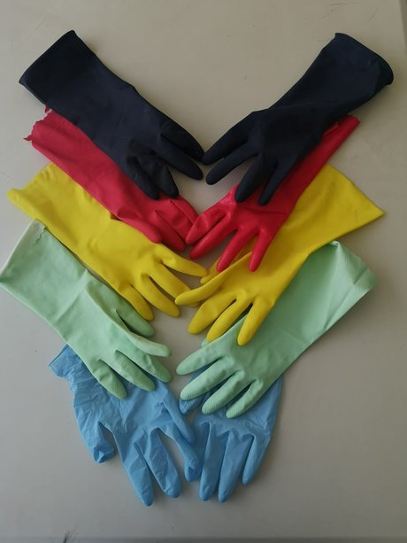 Nacktes geleaktes OnlyFans-Foto von Miss Latex Gloves