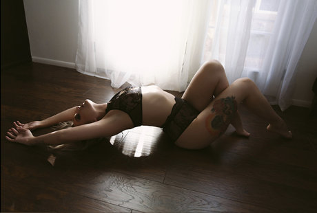 Nacktes geleaktes OnlyFans-Foto von Heather Lindsay