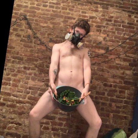 Nacktes geleaktes OnlyFans-Foto von Mister Max
