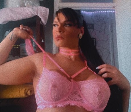 Nacktes geleaktes OnlyFans-Foto von Natural Born Pornstar