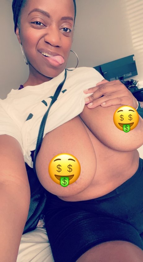Nacktes geleaktes OnlyFans-Foto von Missjuicyjuice