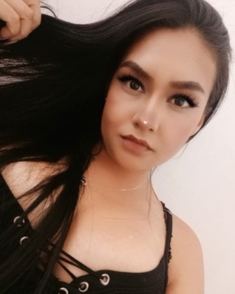 Nacktes geleaktes OnlyFans-Foto von Mggyca
