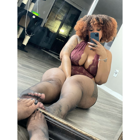 Nacktes geleaktes OnlyFans-Foto von Honeycombsxxx