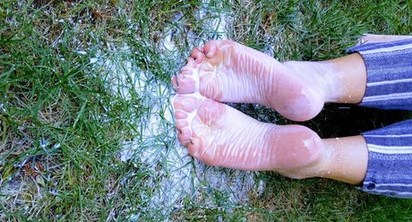 Fleshfeet Daily Vids 