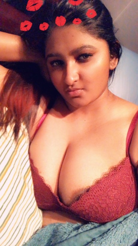 Nacktes geleaktes OnlyFans-Foto von Mrsvadersfist