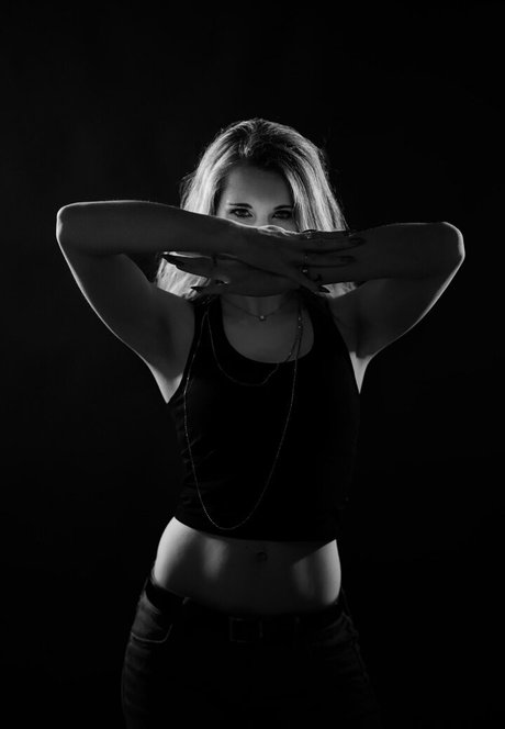 Nacktes geleaktes OnlyFans-Foto von Mozasmr