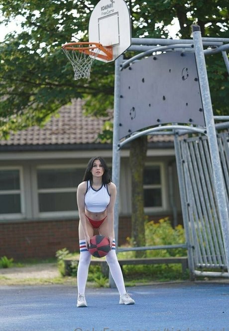 Nacktes geleaktes OnlyFans-Foto von Tiednpied
