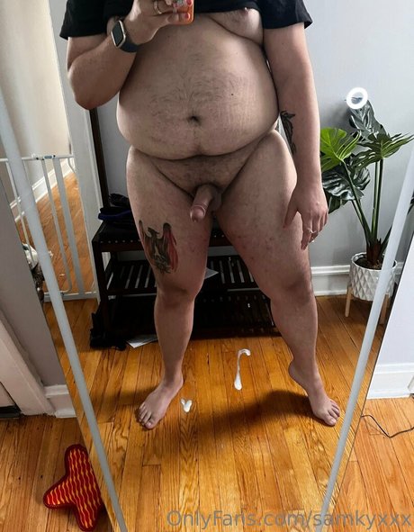 Nacktes geleaktes OnlyFans-Foto von Samkyxxx